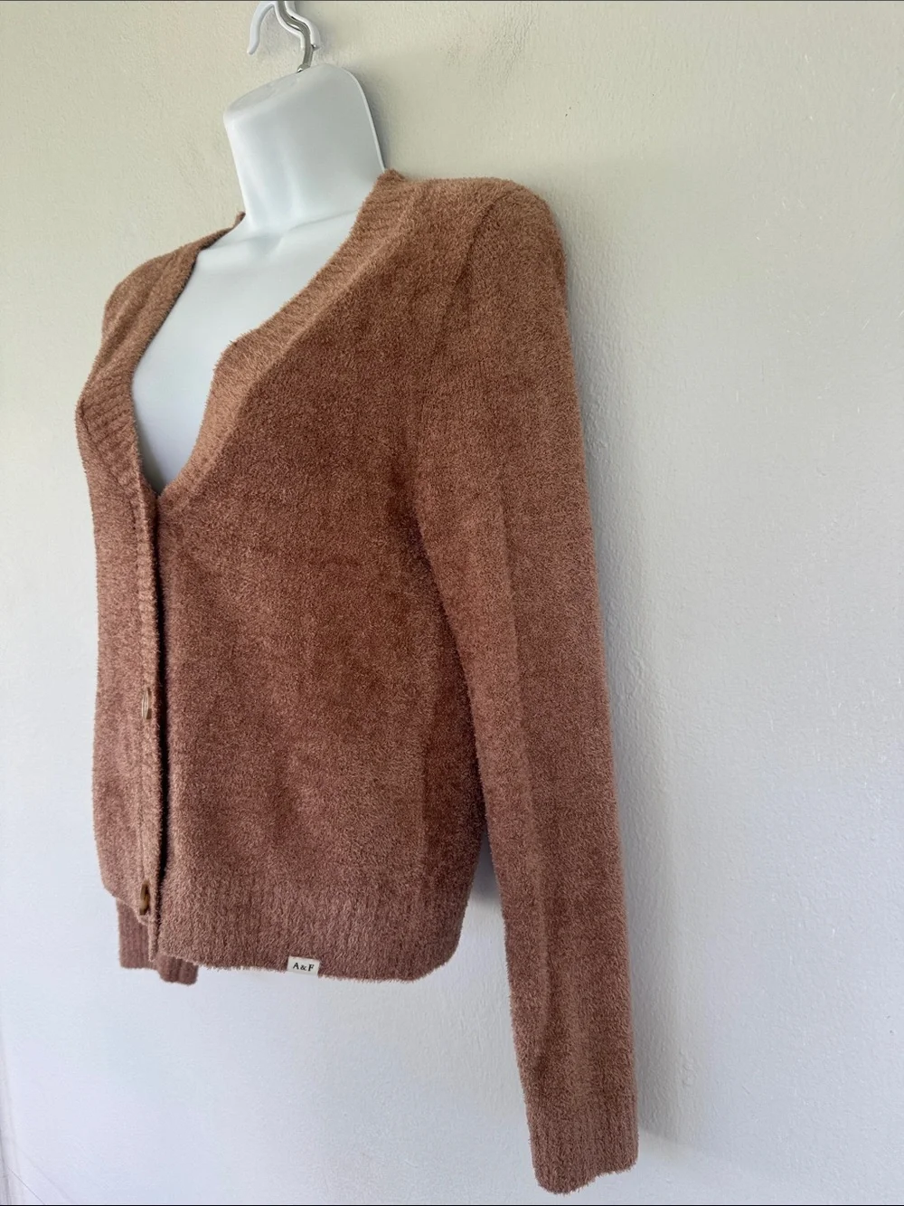 Abercrombie kids light brown fuzzy chenille button front cardigan sweater 13/14